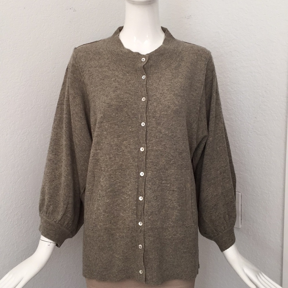 Max Studio gray wool sweater